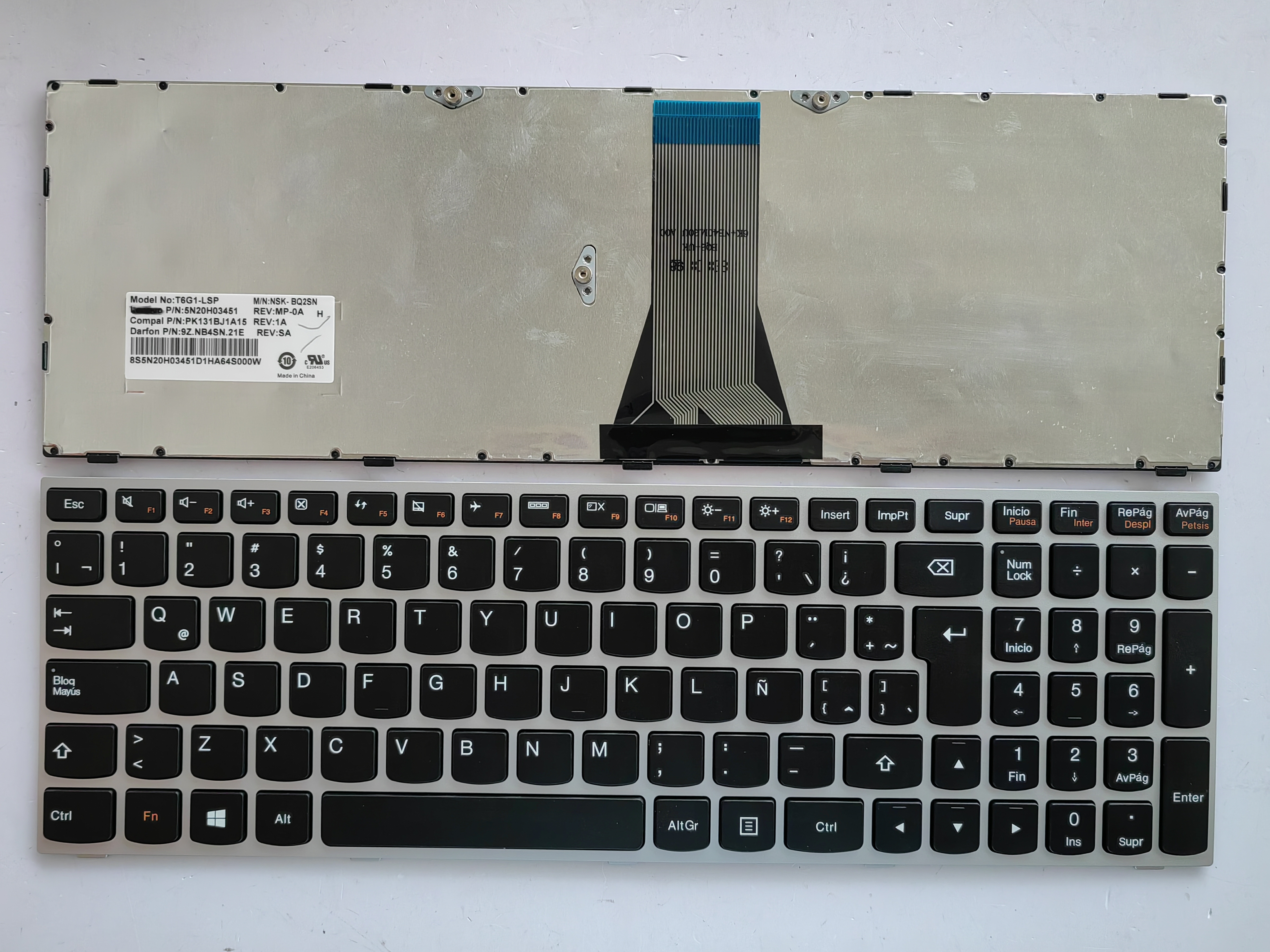 Picture of New Replacement Laptop Keyboard For LENOVO G50/G50-70/G50-30/B50-30/B50-70/Z50-70 SILVER FRAME BLACK LA Layout
